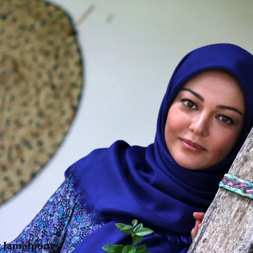 عکس جنجالی فامیلی “رزیتا غفاری” با گوگوش را لو داد/ عکس
