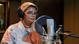 عاطفه رضوی «زیر پوست شهر» را برای نابینایان روایت کرد
