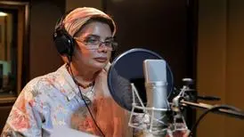 عاطفه رضوی «زیر پوست شهر» را برای نابینایان روایت کرد
