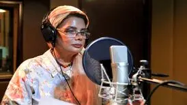 عاطفه رضوی «زیر پوست شهر» را برای نابینایان روایت کرد
