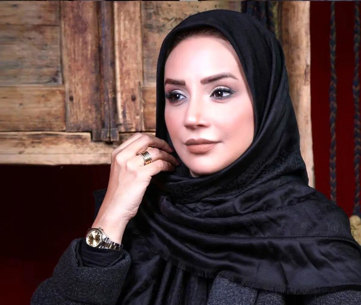 شبنم قلی خانی در شبکه رادیویی فارسی زبان خارجی در دبی/ ویدئو
