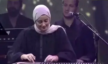 مشکل جدی یک کنسرت در اصفهان بخاطر حضور نوازنده زن
