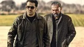 چرا مردم شهاب حسینی را در شمایل پلیس ایرانی دوست دارند؟ ماجرای اعتراض پدری که دختر نوجوانش را کشته اند و زنی که عاشق گنده لات محل می شود...
