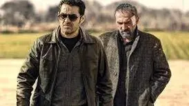 چرا مردم شهاب حسینی را در شمایل پلیس ایرانی دوست دارند؟ ماجرای اعتراض پدری که دختر نوجوانش را کشته اند و زنی که عاشق گنده لات محل می شود...
