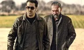 چرا مردم شهاب حسینی را در شمایل پلیس ایرانی دوست دارند؟ ماجرای اعتراض پدری که دختر نوجوانش را کشته اند و زنی که عاشق گنده لات محل می شود...
