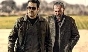 چرا مردم شهاب حسینی را در شمایل پلیس ایرانی دوست دارند؟ ماجرای اعتراض پدری که دختر نوجوانش را کشته اند و زنی که عاشق گنده لات محل می شود...
