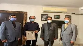 علی جهاندار و شریفیان گواهینامه درجه یک هنری گرفتند