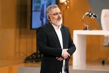 از ممنوع التصویریم در تلویزیون ناراحت نیستم
