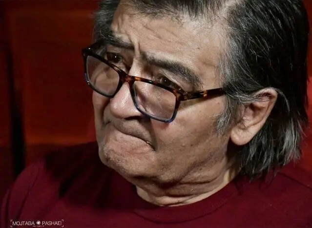 رضا رویگری ۴۳ ساله در کنار افسانه بایگان سال ۱۳۶۸