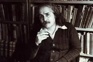 و سپس چنین گوید شکسته دل مردی هراسان راوی آرزوهای برباد رفته