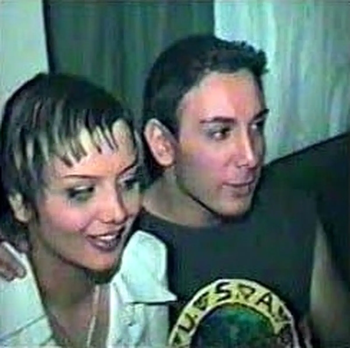 شادمهر در کنسرت اخیر خود گفت: «ایشالا منم بتونم بیام ایران»/ ویدئو
