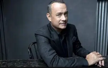 تام هنکس«دنیای فردا» را به صحنه تئاتر می‌برد