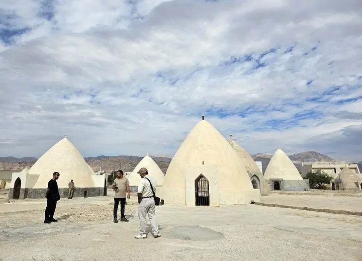 روستای آب انبارها!/عکس