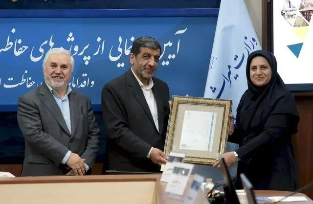 مدیر مجموعه حافظیه شیراز، آزاد شد

