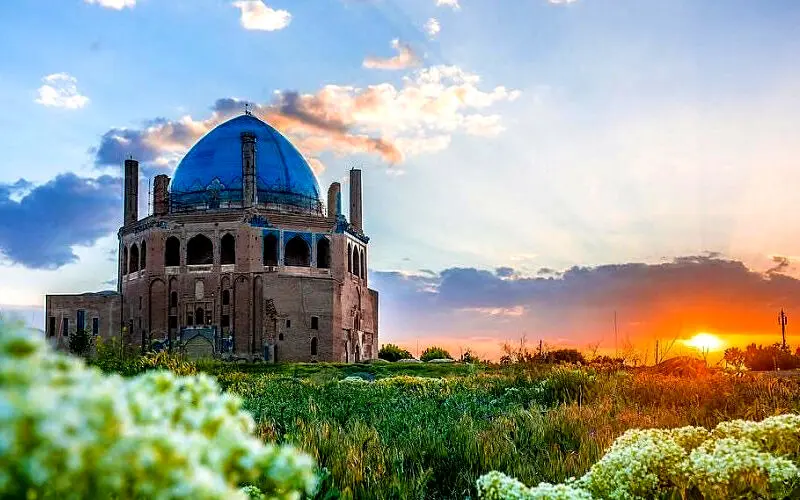 کشف قسمت‌هایی از گورستان سلطنتی ایلخانی در گنبد سلطانیه
