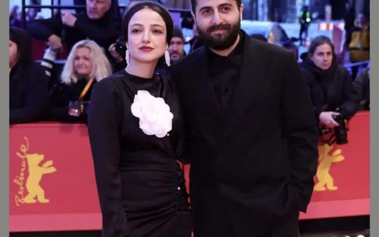 گریه‌های از سر شوق خانم بازیگر در جشنواره برلین در آغوش همسرش
