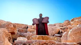 کشف مکان واقعی کوه سینا و محل نزول الواح ده فرمان به حضرت موسی در عربستان سعودی + تصاویر