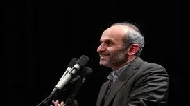 جبلی: صداوسیما اتاق شیشه‌ای است که پشت پرده‌ای ندارد/ برنامه‌سازی منجر به رقابت در انتخابات و مشارکت گسترده را در دستور کار قرار داده‌ایم/ باید رسانه‌های خارجی و معاندین را رصد کنیم
