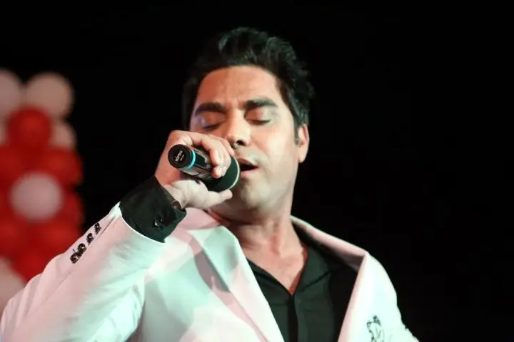 آهن بارون نم نم با صدای مهدی شکوهی 