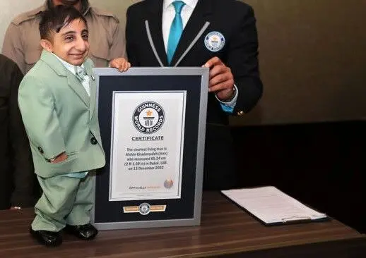 کوتاه قدترین مرد دنیا: رویایم کمک به پدر و مادرم است
