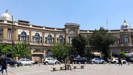 عکس دیدنی از میدان حسن آباد تهران در دهه ۲۰
