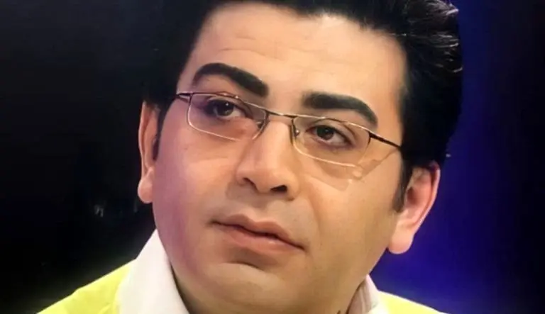 فرزاد حسنی عزادار شد / عکس
