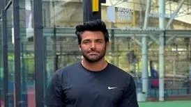 رونمایی محمدرضا گلزار از مادرش ؛ مادر و پسر اصلا به هم شبیه نیستند
