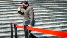 پاسخ وزیر ارتباطات، به‌تمسخرِ عزت‌الله ضرغامی / عکس
