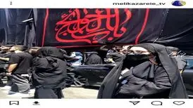 خاله شادونه با چادر در مراسم‌ عزاداری
