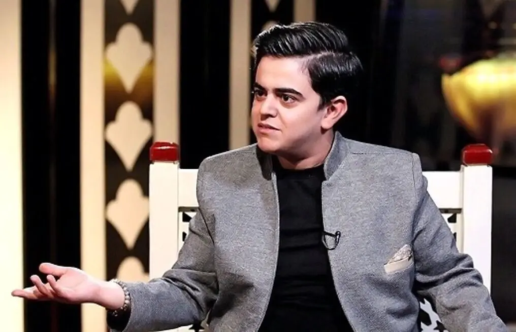 امیرمحمد متقیان: هنوز در خیابان، برخی لپ من را می‌کشند
