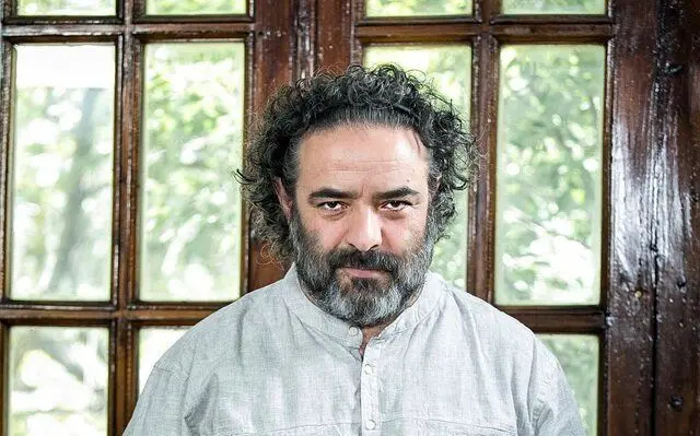 تنها عایدی حسن معجونی از نقش ناصرالدین شاه!