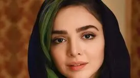کنایه سنگین المیرا دهقانی به حضور بلاگرها در صحنه تئاتر
