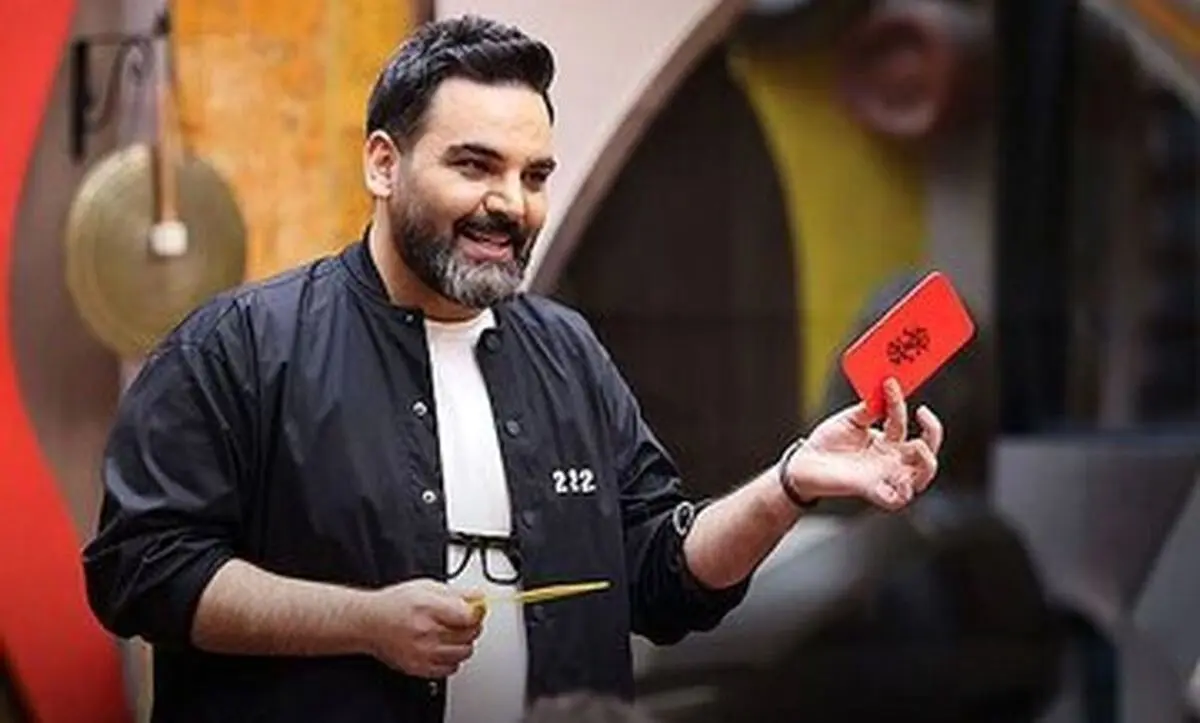 کیهان: آقای علیخانی منتظر کارت قرمز باش
