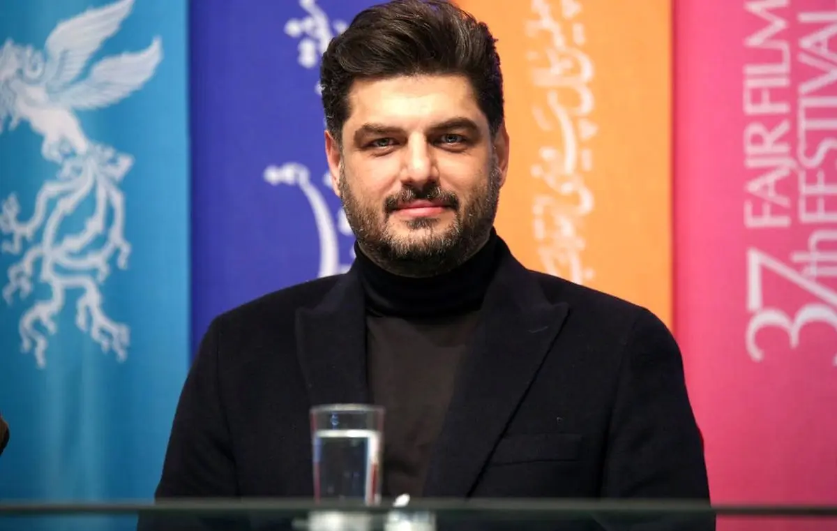 «سام درخشانی» در پشت صحنه «قهوه پدری» سریال تازه مهران مدیری/ عکس
