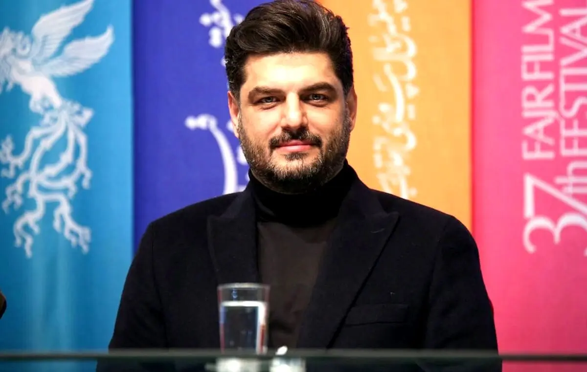 «سام درخشانی» در پشت صحنه «قهوه پدری» سریال تازه مهران مدیری/ عکس
