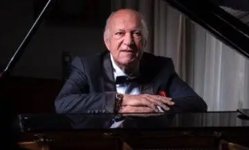 یک جایزه ویژه برای عمر خیرت
