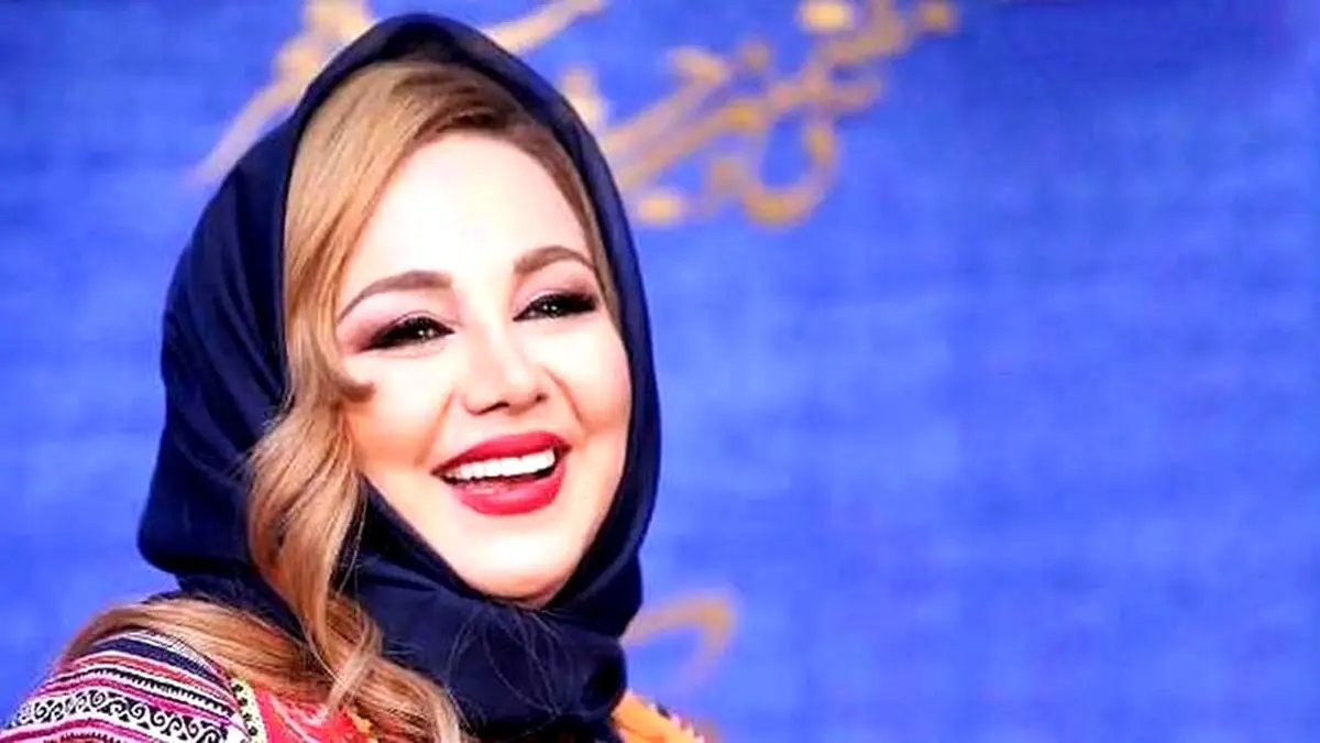 چهره متفاوت بهنوش بختیاری با موهای آبی
