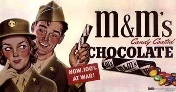 تصویر تبلیغ اسمارتیز M&M در طول جنگ دوم جهانی/ اسمارتیز جزو جیره‌ی غذایی ارتش آمریکا بود
