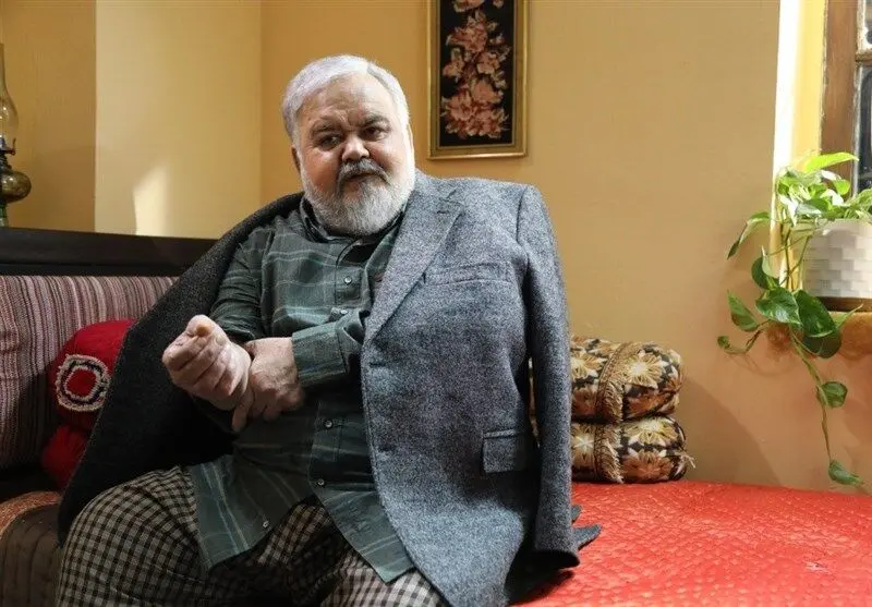 اکبر عبدی: من مشکل مالی ندارم که بخواهید کمک کنید!
