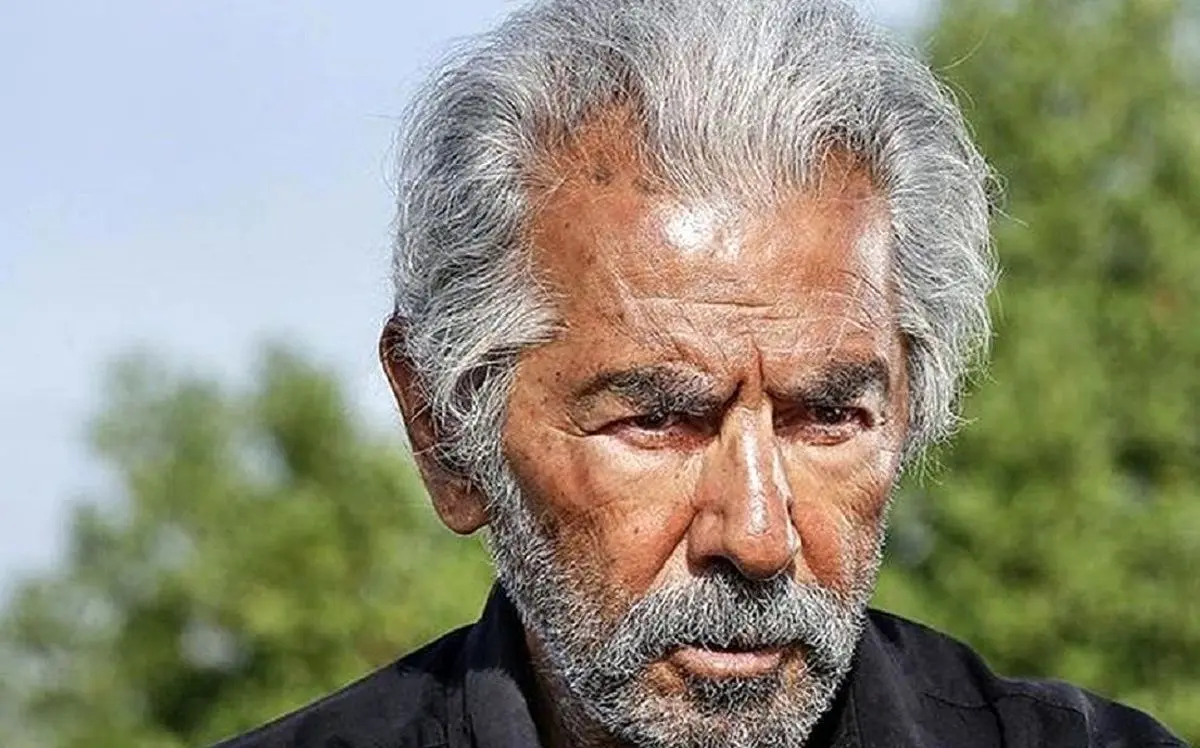 «محمد علی فردین و فرامرز قریبیان» در نمایی از فیلم غزل؛ سال 55
