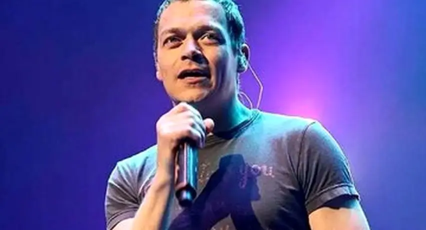 برد آرنولد، خواننده مشهور در ۴۷ سالگی درگذشت