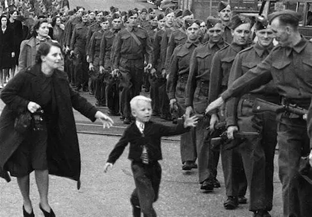 «صبر کن بابا»!
