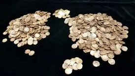 کشف گنج سکه‌ های ۷۰۰ ساله از زیر معبد