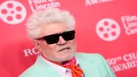 پدرو آلمودووار فیلم کیارستمی را به عنوان یکی از ۱۰ فیلم قرن انتخاب کرد
