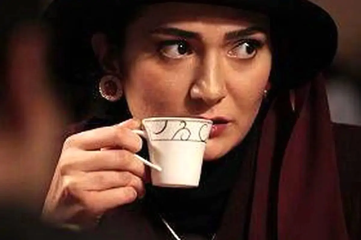 تیپ جذاب بازیگر سریال «شهرزاد» در یک جشن
