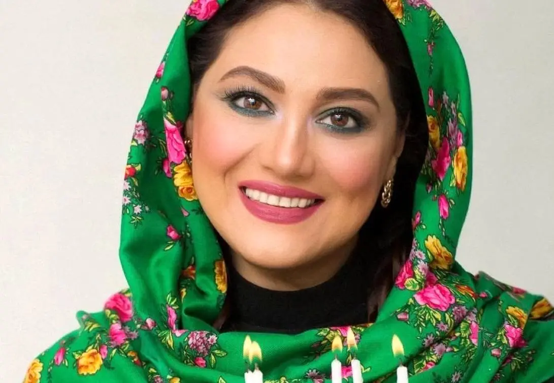 سلفی خندان شبنم مقدمی در کنار مهدی سلطانی