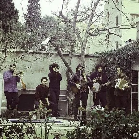 آهنگ «به من بخند عزیزم» از بمرانی