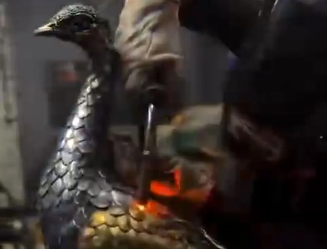 فرم های خلاقانه با دورریز فلزات/ویدیو