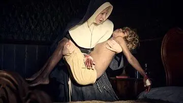 بازیگر سینما راهبه شد
