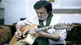 چه کسی «مرد تنهای شب» را به ایران بازگرداند؟ /خواننده‌ای که بعد از مرگش مجوز گرفت
